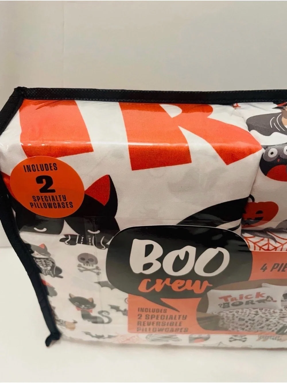 Boo Crew Halloween Full Size Sheet Set Cats Skulls Cobwebs Spiders Owls Dog Cat